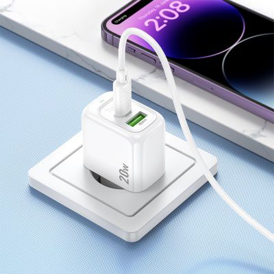 Hoco Iphone Dual Charger 20W (USB + Type C)