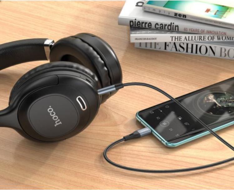 Hoco iP Port Devices to AUX cable